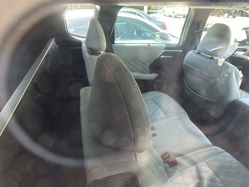 Used 2023 Mitsubishi Outlander SEL FWD image 15