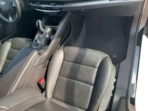 Used 2024 Cadillac XT4 Premium Luxury AWD/4WD image 14