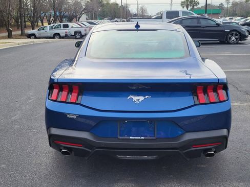 Used 2024 Ford Mustang Coupe image 3