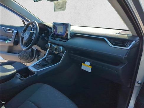New 2025 Toyota RAV4 XLE image 27