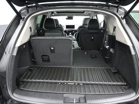 Used 2025 Acura MDX SH-AWD image 6