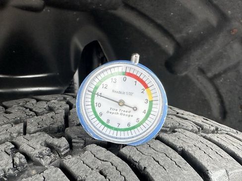 Used 2018 Jeep Wrangler Unlimited Sport S image 36