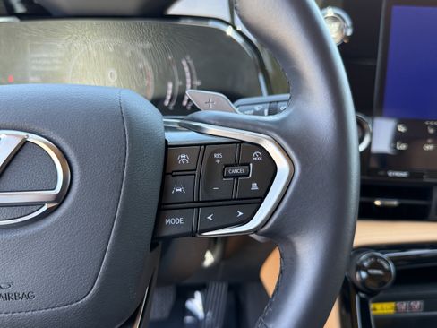 Certified 2026 Lexus NX 350 AWD image 23