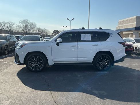Used 2024 Lexus LX 600 F Sport image 2