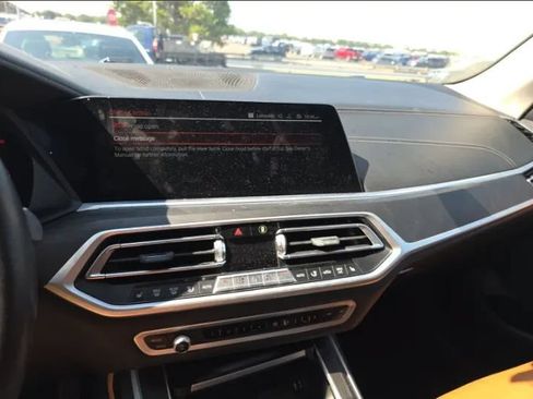 Used 2022 BMW X7 xDrive40i w/ Executive Package AWD/4WD image 6