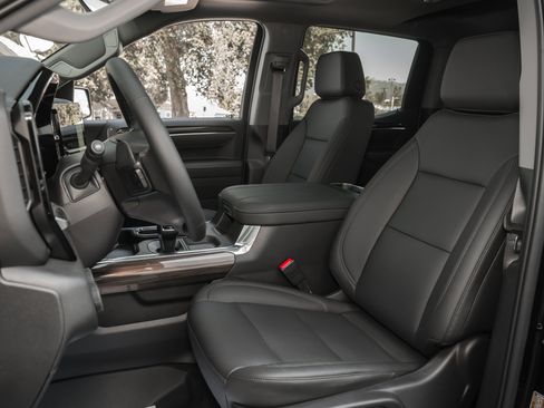 New 2026 Chevrolet Silverado 1500 LT Trail Boss w/ Convenience Package II image 18