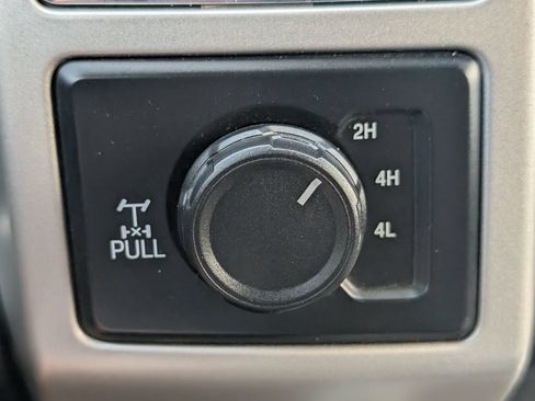 Used 2019 Ford F350 Lariat w/ Lariat Ultimate Package AWD/4WD image 18
