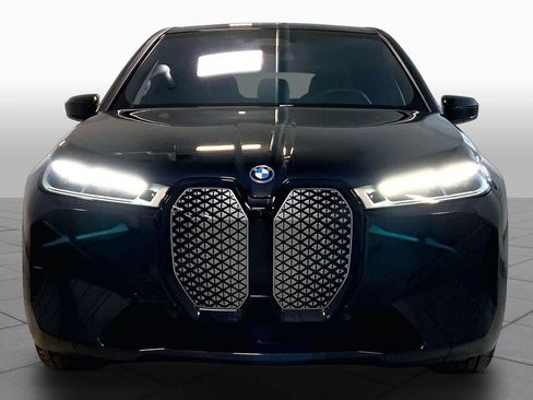 Used 2023 BMW iX xDrive50 w/ Premium Package AWD/4WD image 3