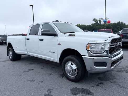 Used 2021 RAM 3500 Tradesman AWD/4WD image 2