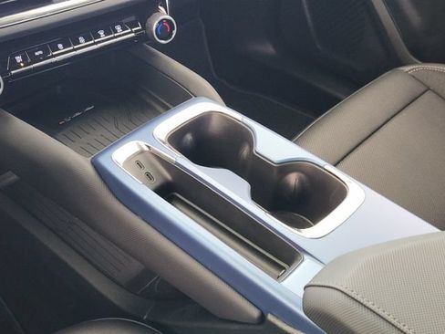 New 2026 Chevrolet Equinox EV LT w/ Convenience Package II FWD image 16