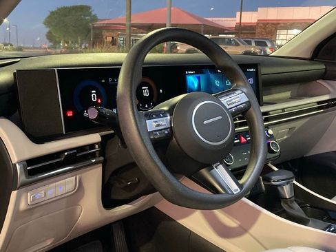 Used 2025 Hyundai Tucson SEL image 9