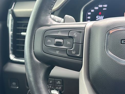 Used 2024 GMC Sierra 1500 Denali image 29