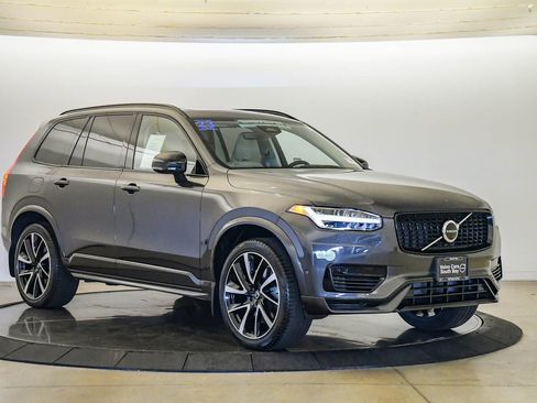 Certified 2023 Volvo XC90 T8 Ultimate w/ Protection Package Premier AWD/4WD image 6