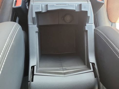Used 2022 Subaru Forester Touring AWD/4WD image 18