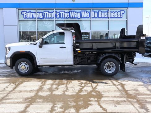 New 2026 GMC Sierra 3500 Pro w/ Convenience Package AWD/4WD image 7