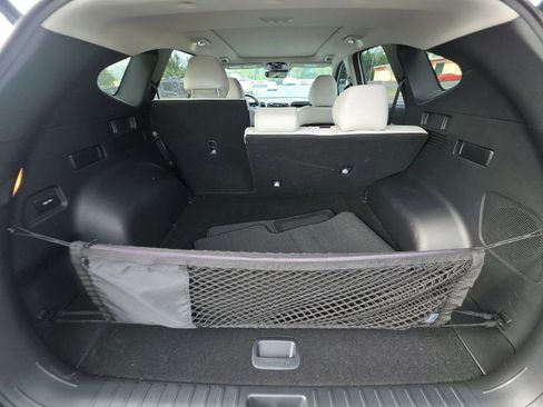 Used 2023 Hyundai Tucson Limited w/ Winter Package image 10