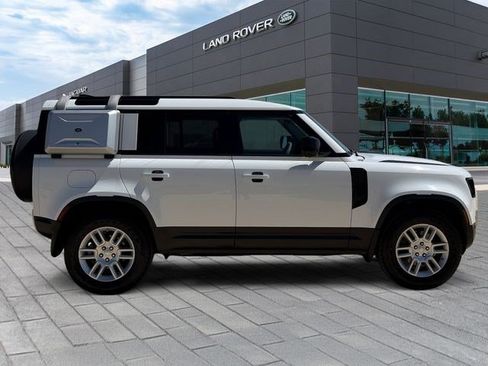 Used 2020 Land Rover Defender 110 S AWD/4WD image 6