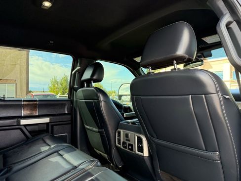 Used 2022 Ford F350 Lariat w/ FX4 Off-Road Package image 24