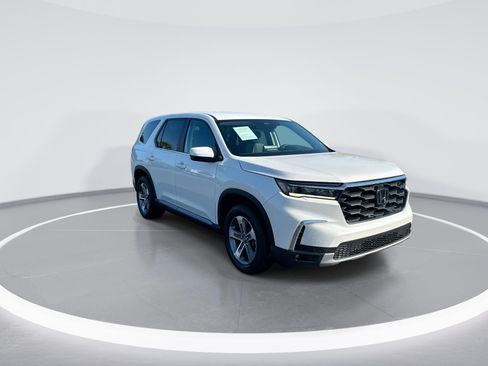 Used 2023 Honda Pilot EX-L image 2