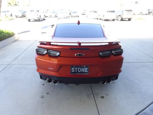 Certified 2022 Chevrolet Camaro SS RWD image 7