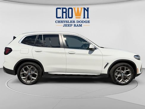 Used 2022 BMW X3 xDrive30i AWD/4WD image 2