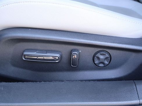 Used 2020 Honda Accord Touring image 24