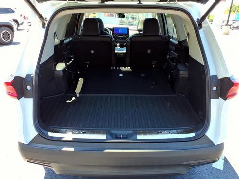 New 2026 Toyota Grand Highlander XLE AWD/4WD image 6