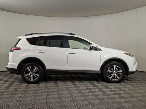 Used 2017 Toyota RAV4 XLE image 7