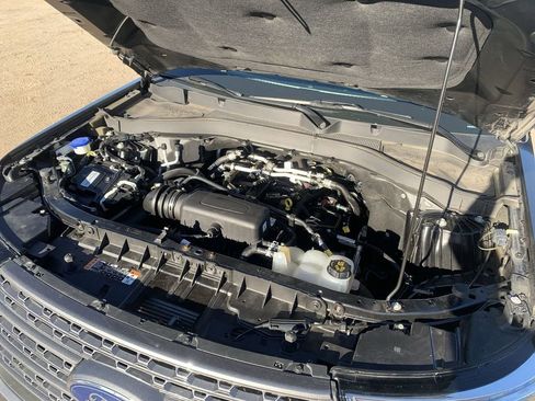 Used 2022 Ford Explorer XLT w/ Equipment Group 202A image 35