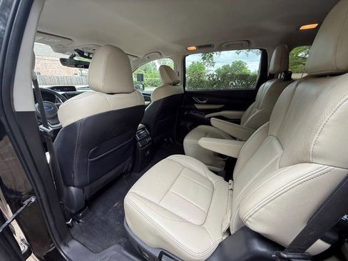 Used 2019 Subaru Ascent Limited image 29