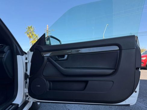 Used 2008 Audi S4 Cabriolet image 36