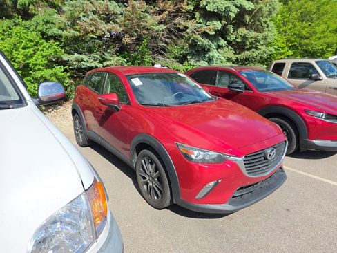 Used 2017 MAZDA CX-3 Touring AWD/4WD image 2