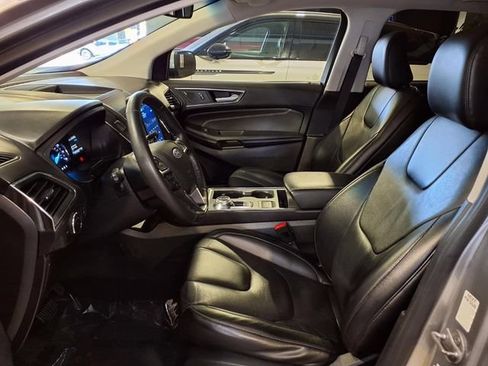 Used 2022 Ford Edge Titanium AWD/4WD image 18