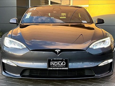 Used 2021 Tesla Model S Plaid image 2