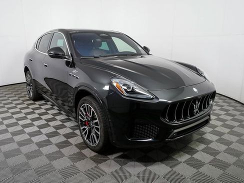 Used 2023 Maserati Grecale GT image 29