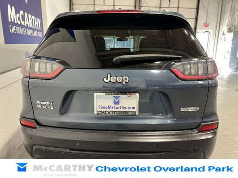 Used 2020 Jeep Cherokee Latitude Plus AWD/4WD image 6