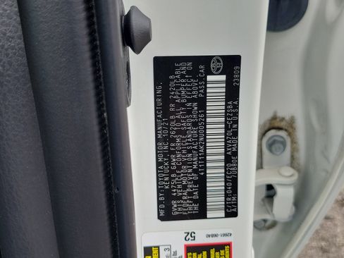 Used 2022 Toyota Camry SE w/ Convenience Package FWD image 29