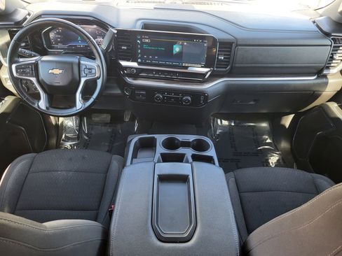 Used 2024 Chevrolet Silverado 2500 LT image 19