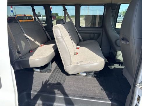 Used 2025 GMC Savana 3500 LT w/ LT Preferred Equipment Group RWD image 14