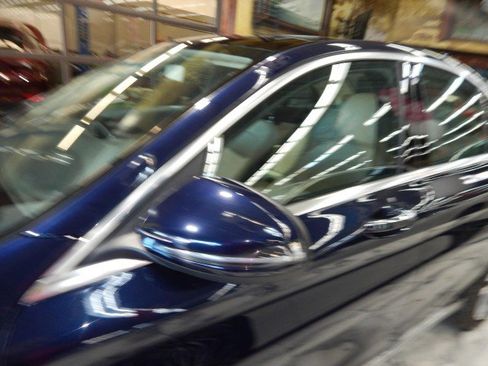 Used 2020 Mercedes-Benz C 300 4MATIC Sedan w/ Premium Package image 13