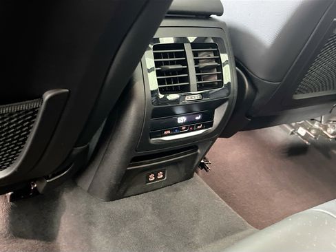 Used 2023 BMW X3 M40i w/ Premium Package image 26