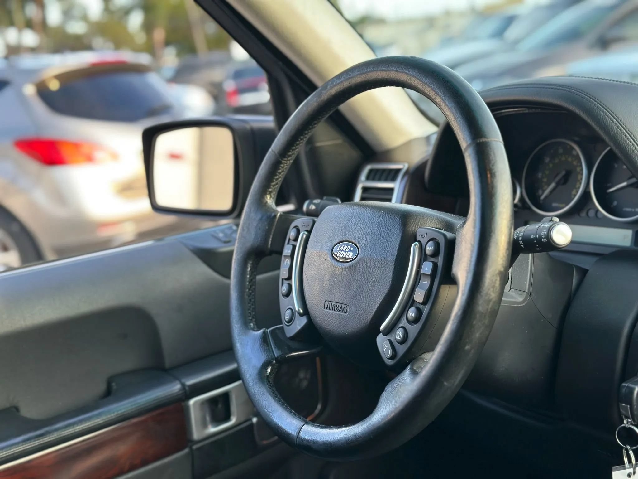Used 2008 Land Rover Range Rover Supercharged AWD/4WD image 12