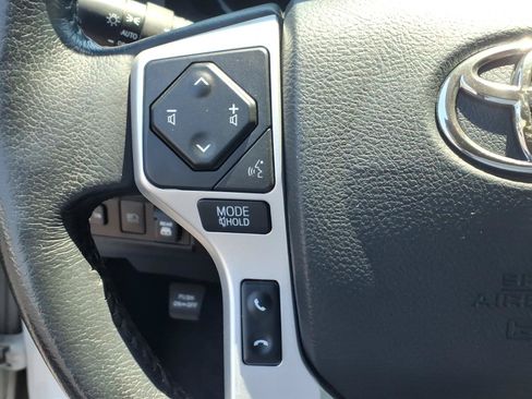 Used 2020 Toyota Tundra Limited w/ Limited Premium Package RWD image 20