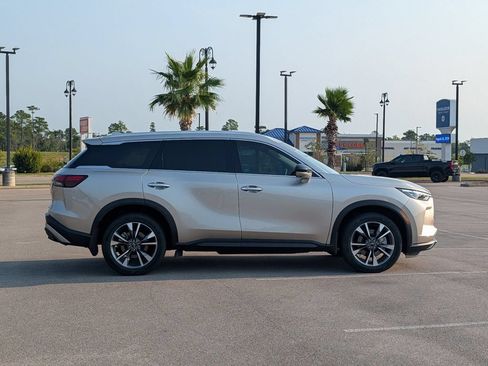 Used 2023 INFINITI QX60 Luxe w/ Cargo Package AWD/4WD image 6