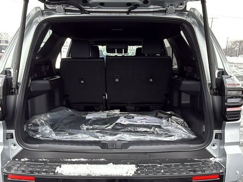 New 2025 Toyota 4Runner TRD Sport Premium w/ Tow Technology Package image 7