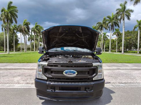 Used 2022 Ford F250 XL w/ Power Equipment Group AWD/4WD image 33