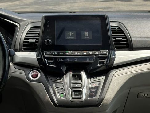 Used 2019 Honda Odyssey EX-L image 18