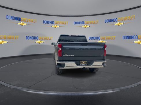 Used 2022 Chevrolet Silverado 1500 LT RWD image 7