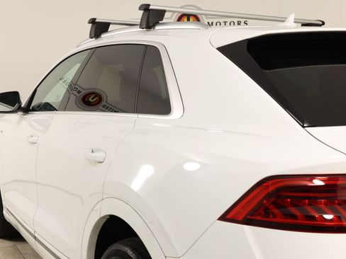 Used 2022 Audi Q8 Premium Plus AWD/4WD image 44
