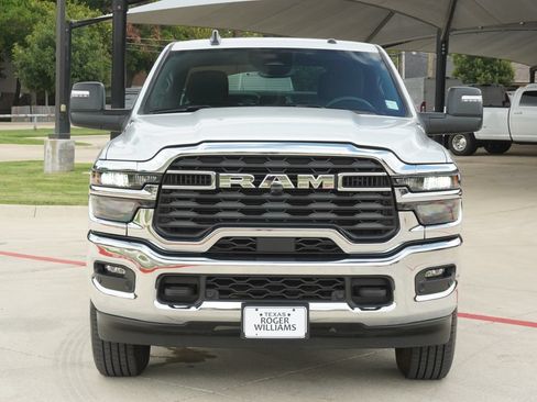 Used 2026 RAM 2500 Big Horn AWD/4WD image 8